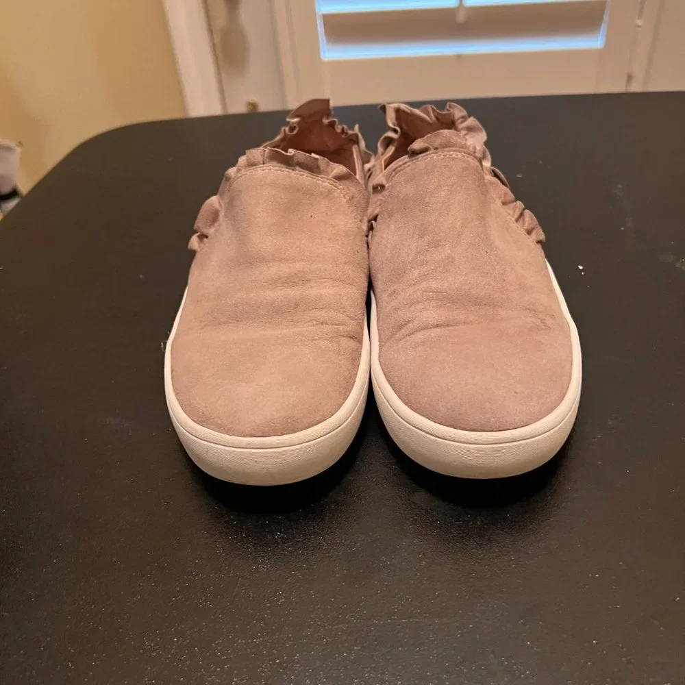 Kate Spade 6.5 cream leather lillie slip on sneakers